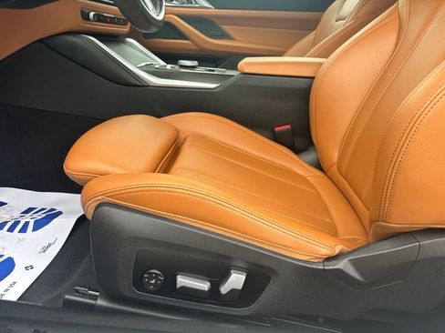 Used 2024 BMW 440i xDrive Convertible AWD/4WD image 18