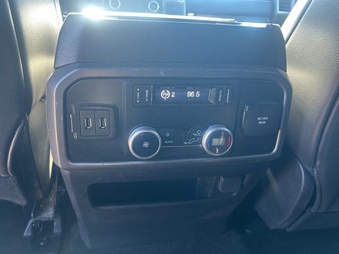 Used 2020 Ford Expedition Max XLT w/ Equipment Group 202A image 20