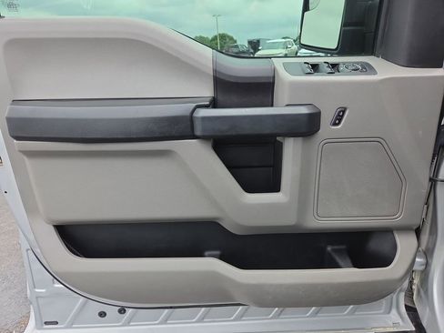 Used 2018 Ford F150 XL w/ Equipment Group 101A Mid RWD image 21