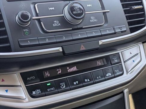 Used 2014 Honda Accord EX image 16