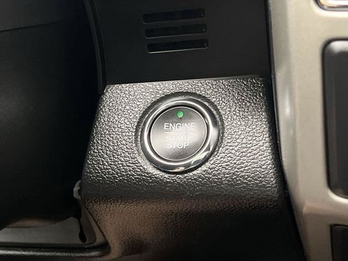 Used 2020 Ford F150 Lariat w/ Equipment Group 502A Luxury AWD/4WD image 24