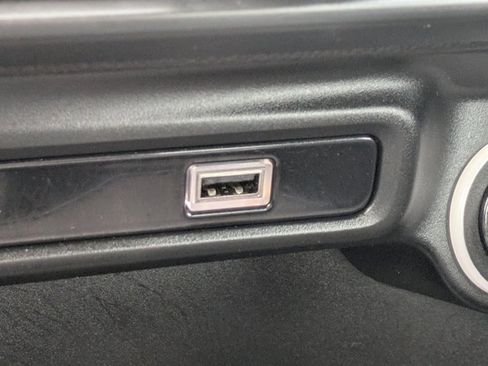 Used 2022 Alfa Romeo Giulia Ti image 19