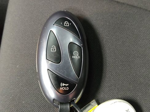 Used 2025 Hyundai Elantra Sport image 32