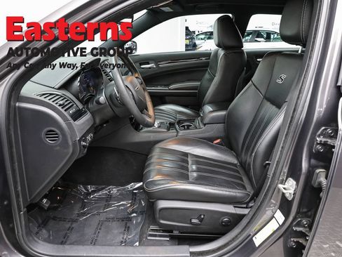 Used 2023 Chrysler 300 S RWD image 14