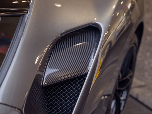 Used 2017 Ferrari 488 GTB RWD image 20