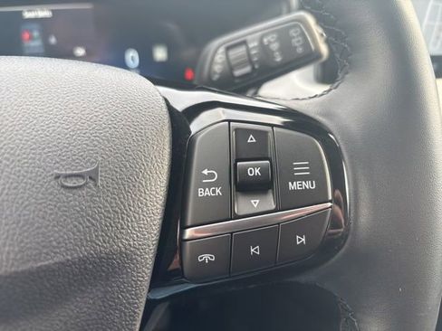 Used 2024 Ford Escape Platinum AWD/4WD image 11