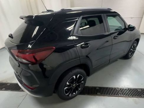 Used 2023 Chevrolet TrailBlazer LT FWD image 8