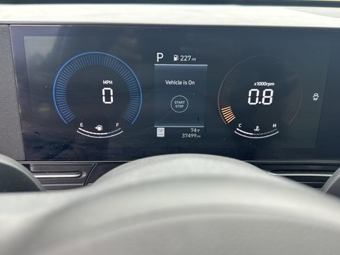 Used 2025 Hyundai Kona SEL image 26