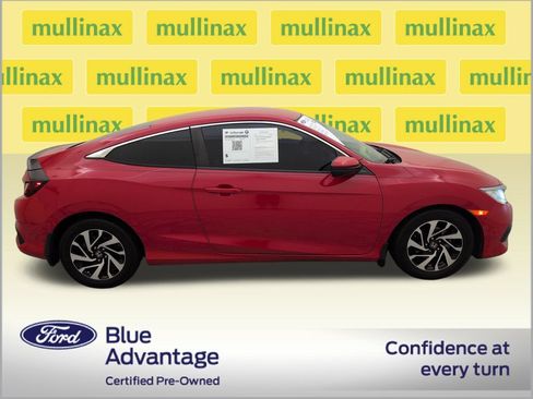 Used 2018 Honda Civic LX image 2