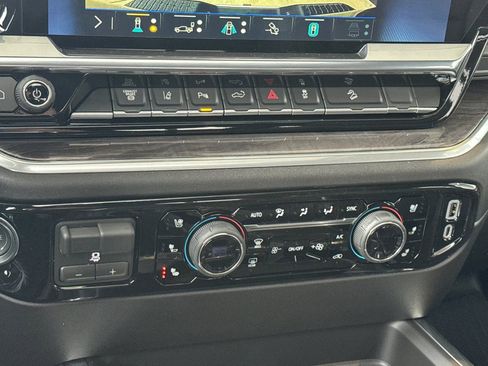 New 2026 Chevrolet Silverado 3500 LTZ w/ LTZ Convenience Package image 19