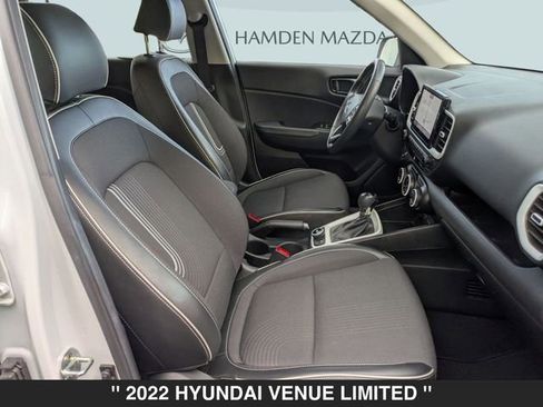Used 2022 Hyundai Venue Limited w/ Cargo Package image 33