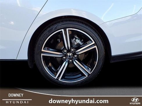 Used 2024 Honda Accord Sport image 5