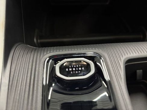 New 2026 Jeep Cherokee Overland AWD/4WD image 24