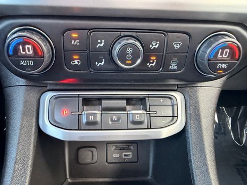 Used 2020 GMC Acadia SLT w/ Premium Package AWD/4WD image 33