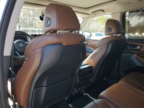 Certified 2023 Acura MDX SH-AWD w/ Technology Package image 13