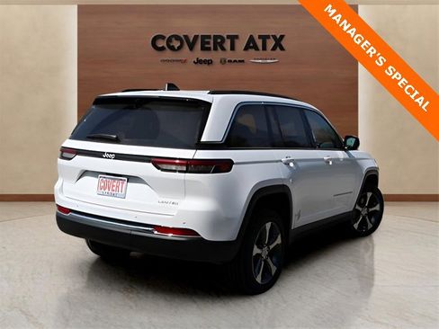 New 2025 Jeep Grand Cherokee Limited w/ Luxury Tech Group II image 5