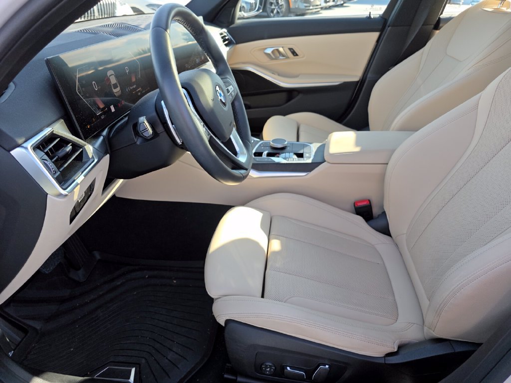 Certified 2024 BMW 330i Sedan w/ Convenience Package RWD image 9
