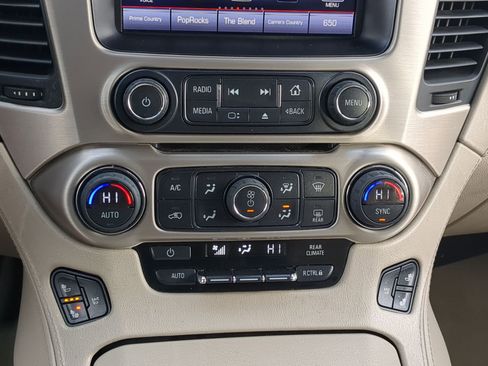 Used 2015 GMC Yukon Denali w/ Premium Package image 25