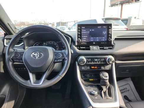 Used 2022 Toyota RAV4 XSE image 12