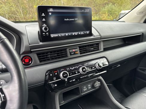 Certified 2023 Honda Pilot Elite image 28