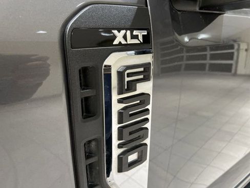 Certified 2023 Ford F250 XLT w/ FX4 Off-Road Package AWD/4WD image 25