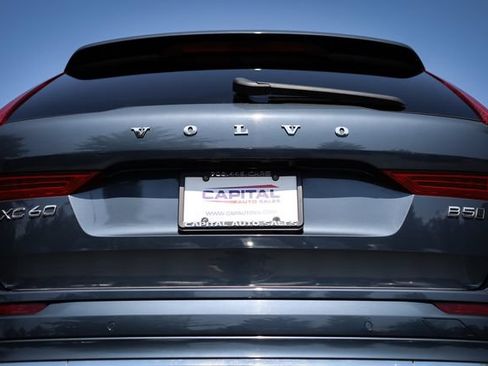 Used 2022 Volvo XC60 B5 Inscription w/ Advanced Package AWD/4WD image 15