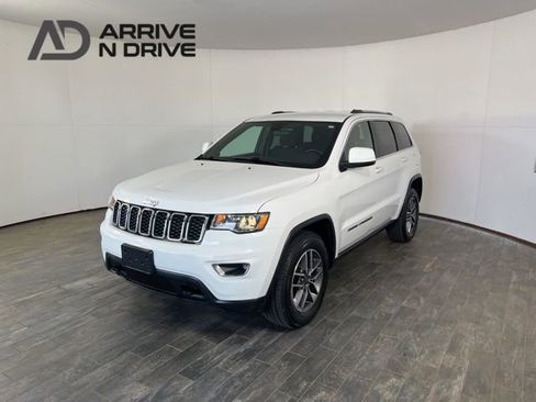 Used 2021 Jeep Grand Cherokee Laredo w/ All-Weather Capability Group image 1