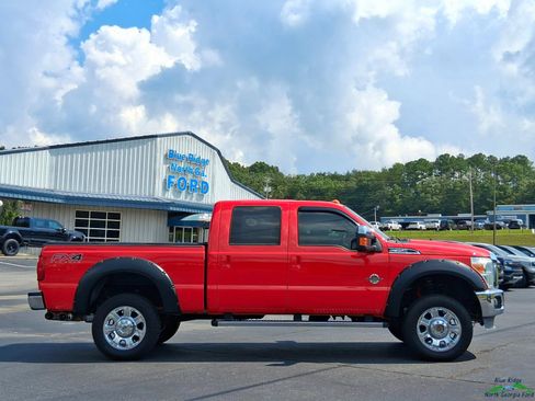 Used 2016 Ford F350 Lariat w/ Lariat Ultimate Package AWD/4WD image 6