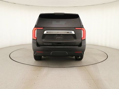 Used 2022 GMC Yukon SLE w/ Gmc Pro Safety Plus Package RWD image 5