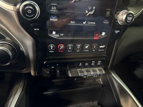 Used 2020 RAM 1500 Big Horn AWD/4WD image 28