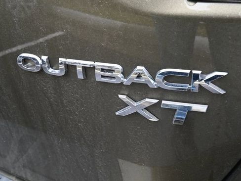 Used 2025 Subaru Outback Limited XT w/ Popular Package #2 image 4