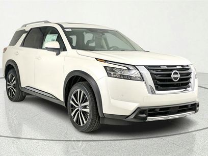 Used 2023 Nissan Pathfinder Platinum w/ Cargo Package