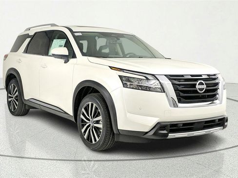 Used 2023 Nissan Pathfinder Platinum w/ Cargo Package AWD/4WD image 1