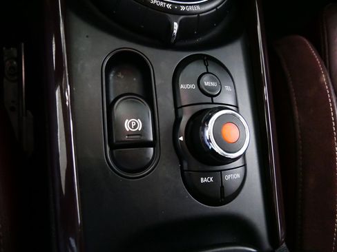 Used 2016 MINI Cooper Clubman S FWD image 31