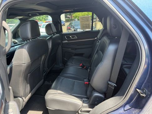 Used 2017 Ford Explorer Limited AWD/4WD image 12