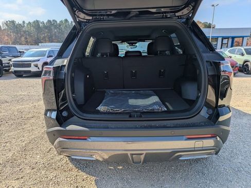 New 2026 Chevrolet Equinox ACTIV w/ Safety and Technology Package image 31