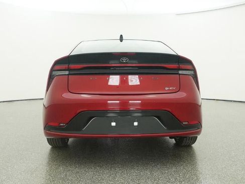 New 2026 Toyota Prius XLE image 23