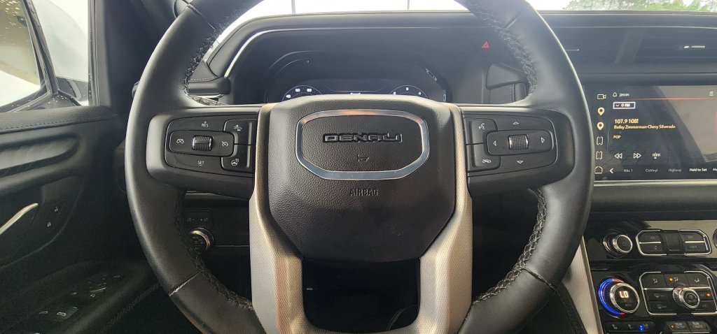 Used 2024 GMC Yukon Denali AWD/4WD image 34
