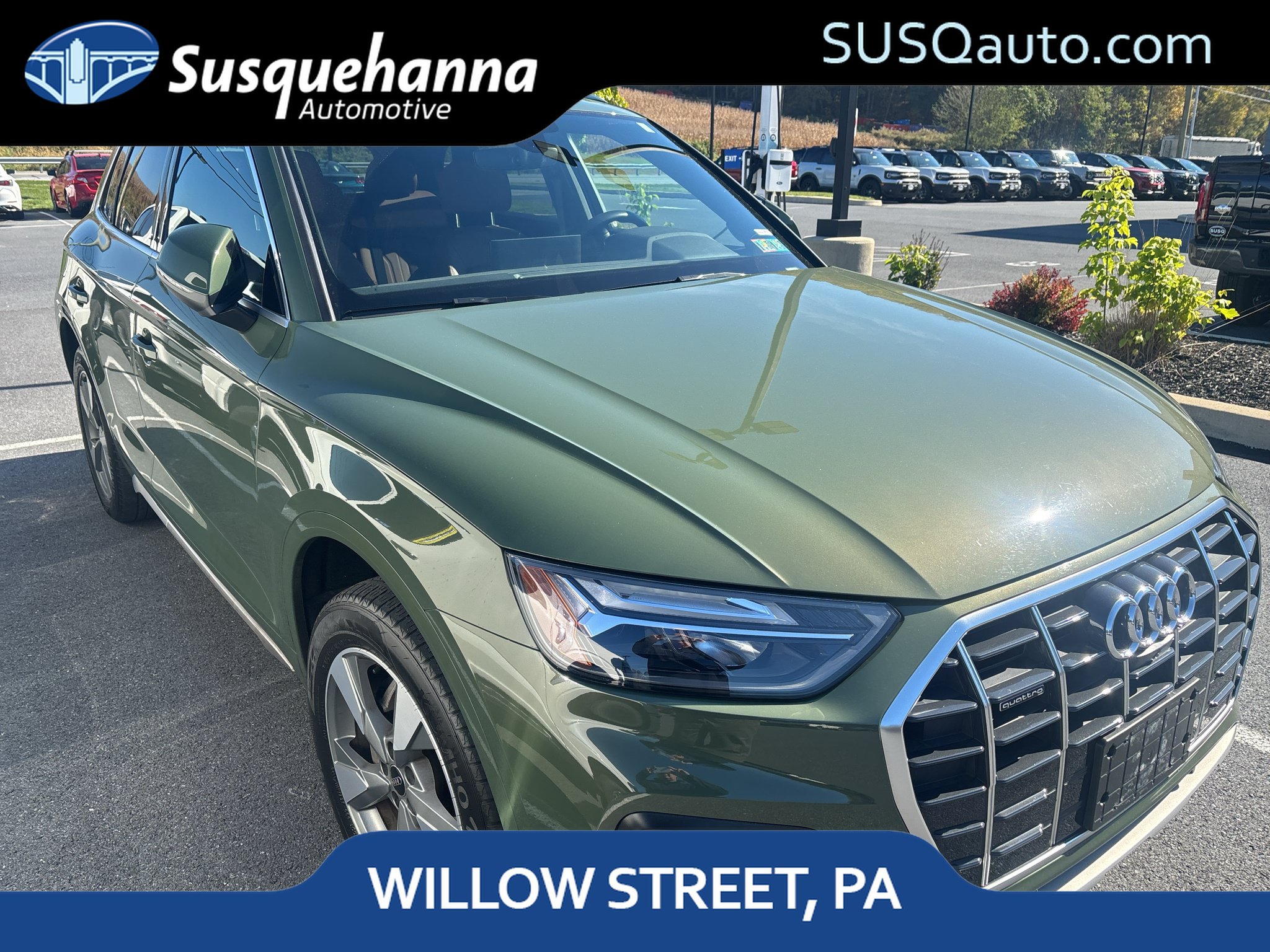 Used 2024 Audi Q5 2.0T Premium Plus w/ Premium Plus Package AWD/4WD image 1