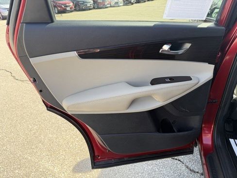 Used 2020 Kia Sorento S image 12