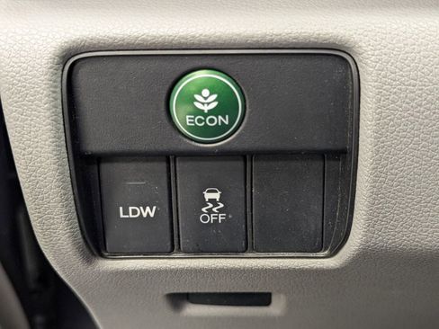 Used 2014 Honda Accord Touring image 15