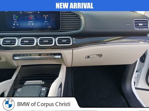 Used 2025 Mercedes-Benz GLE 450e 4MATIC image 19