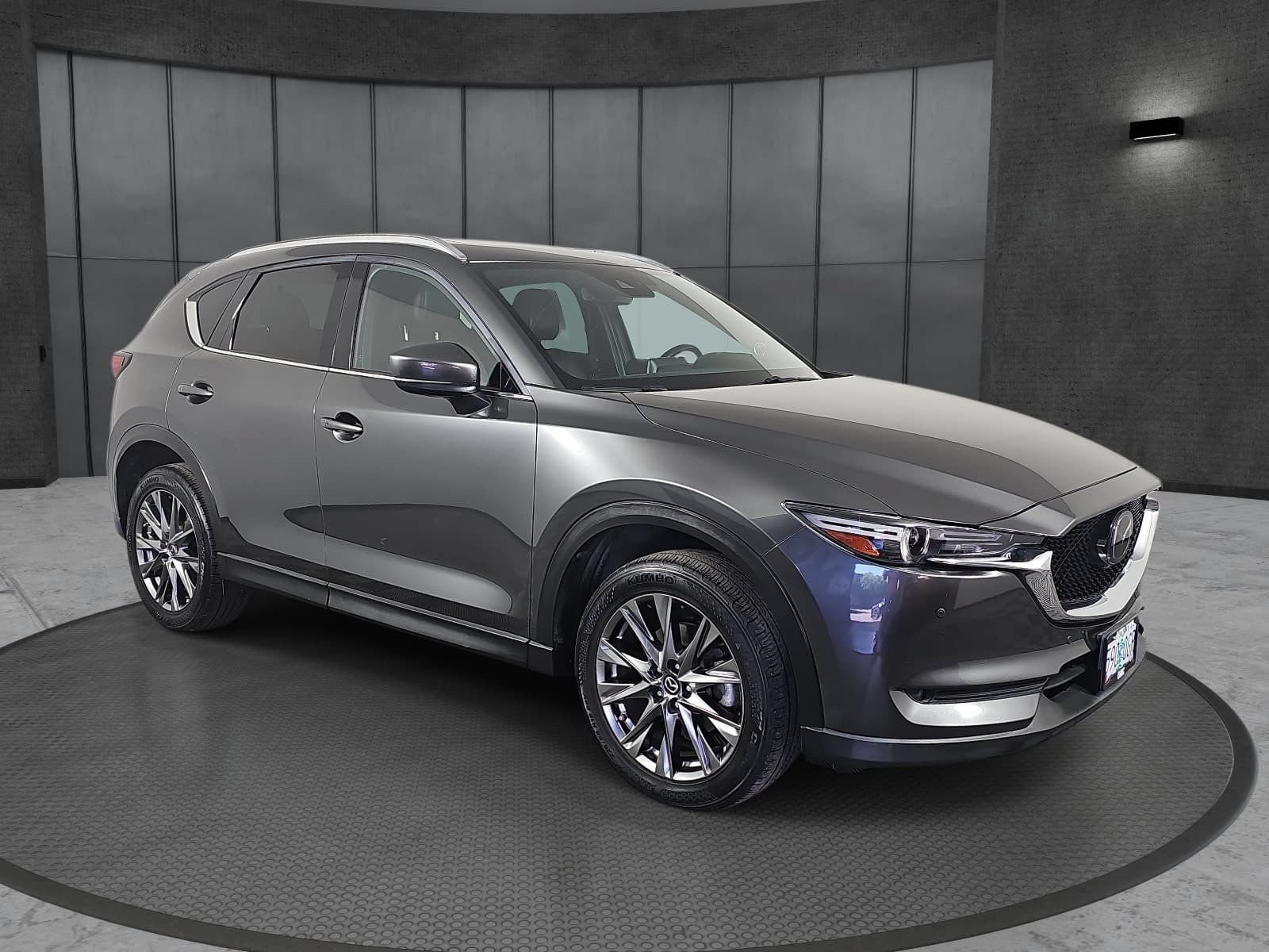 Used 2019 MAZDA CX-5 Signature AWD/4WD image 3