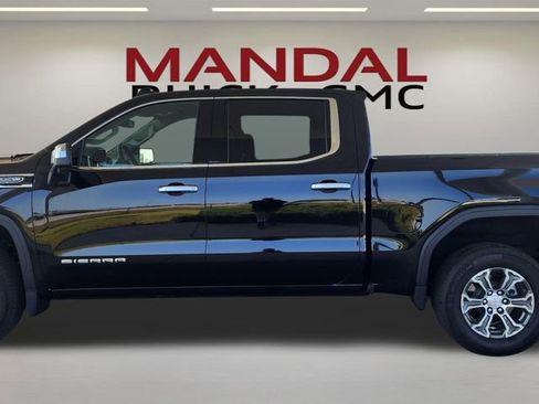 Used 2026 GMC Sierra 1500 SLT AWD/4WD image 11