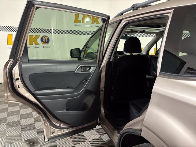Used 2016 Subaru Forester 2.5i Premium w/ All-Weather Package AWD/4WD image 12