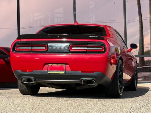Used 2015 Dodge Challenger SRT w/ Technology Group RWD image 11