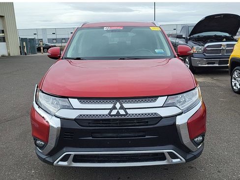 Used 2019 Mitsubishi Outlander ES image 8