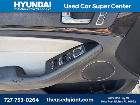 Used 2014 Kia Cadenza Limited image 11