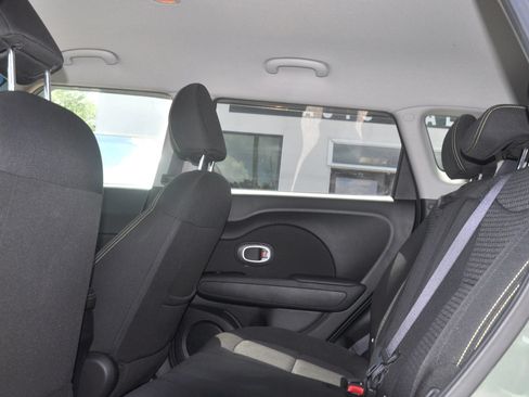 Used 2014 Kia Soul + w/ UVO w/Eservices Package FWD image 33