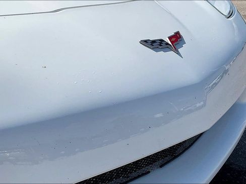 Used 2006 Chevrolet Corvette Coupe w/ Preferred Equipment Group RWD image 20